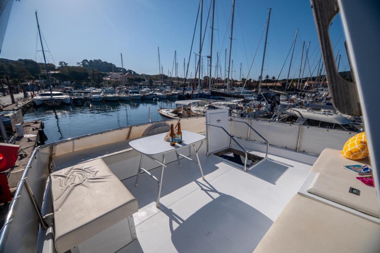 Hebergements Bateaux A Quai Porquerolles Eksteriør bilde